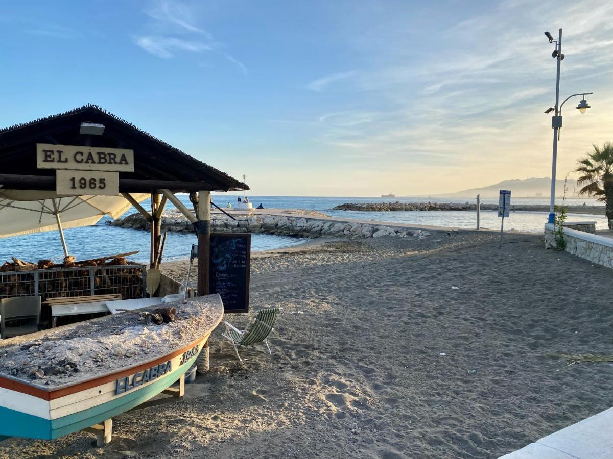 Malaga Beach And Sun Εξωτερικό φωτογραφία