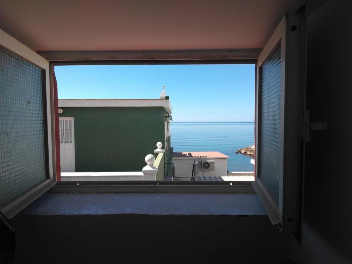 Malaga Beach And Sun Εξωτερικό φωτογραφία